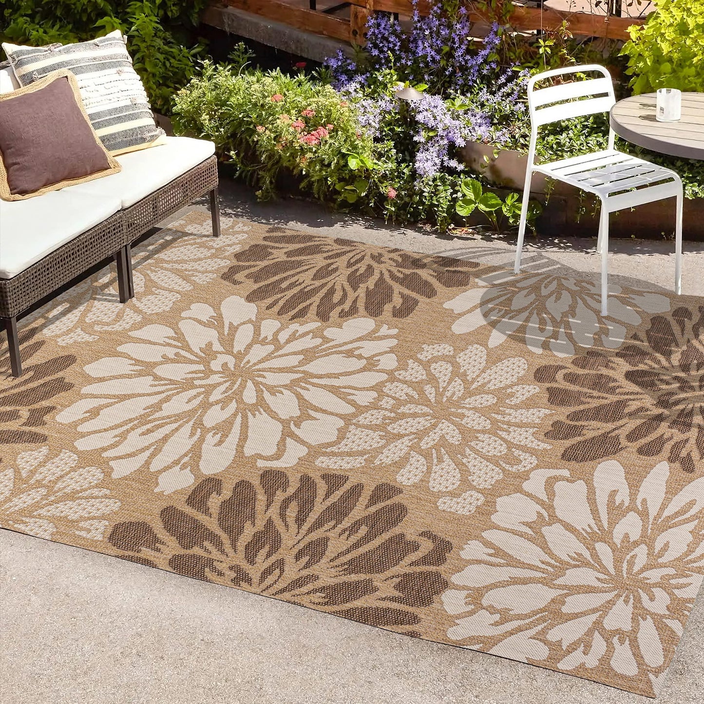 JONATHAN Y SMB110I-5 Zinnia Modern Floral Textured Weave Indoor Outdoor Area-Rug, Bohemian Coastal Mediterranean Easy-Cleaning,Bedroom,Kitchen,Backyard,Patio,Non Shedding, 5 X 8, Brown/Cream