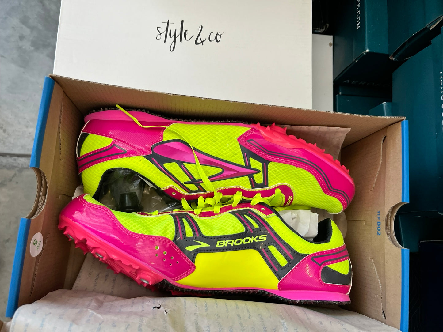 Brooks Womens PR MD 54.26 Track Spikes Pink Glow Nightlife Anthracite 12 M D Pink Glow Nightlife Anthracite