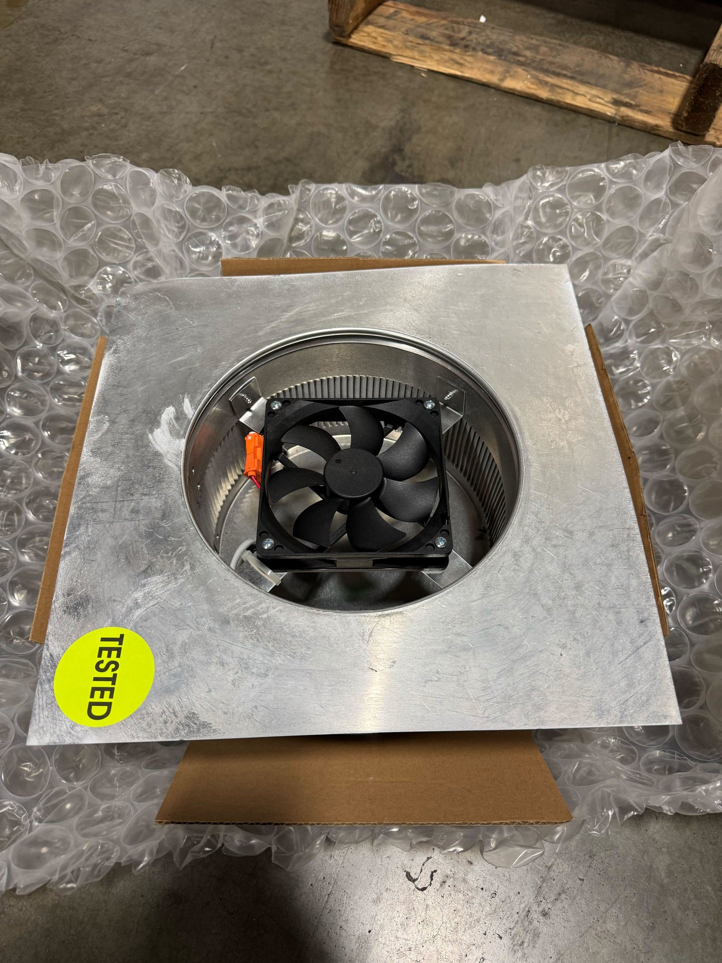 Solar Powered Roof Mounted Exhaust Attic Fan Active Ventilation 8 in Vent RBSF-8