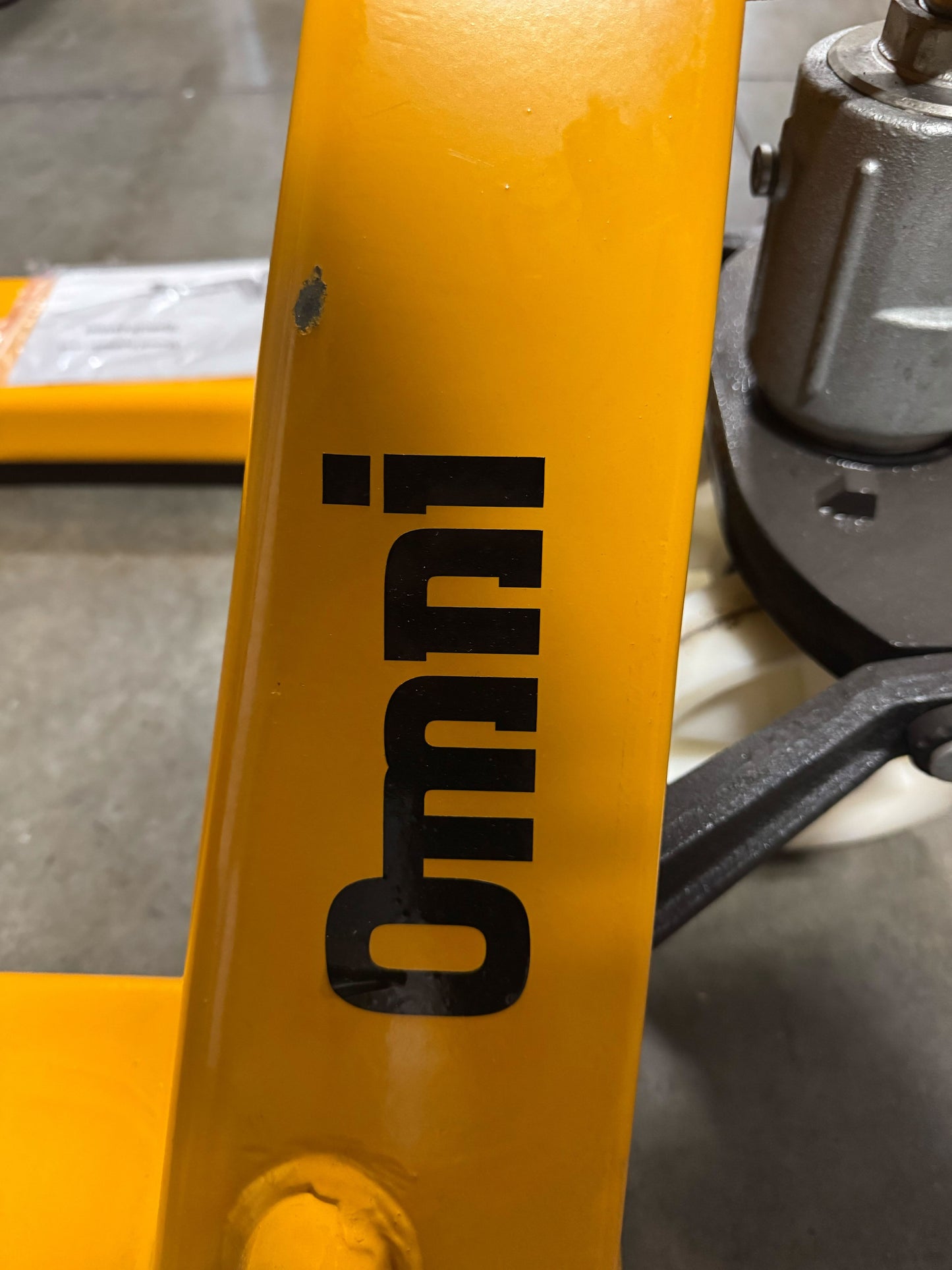 Omni Pallet Truck - Standard Fork, 48 x 27"