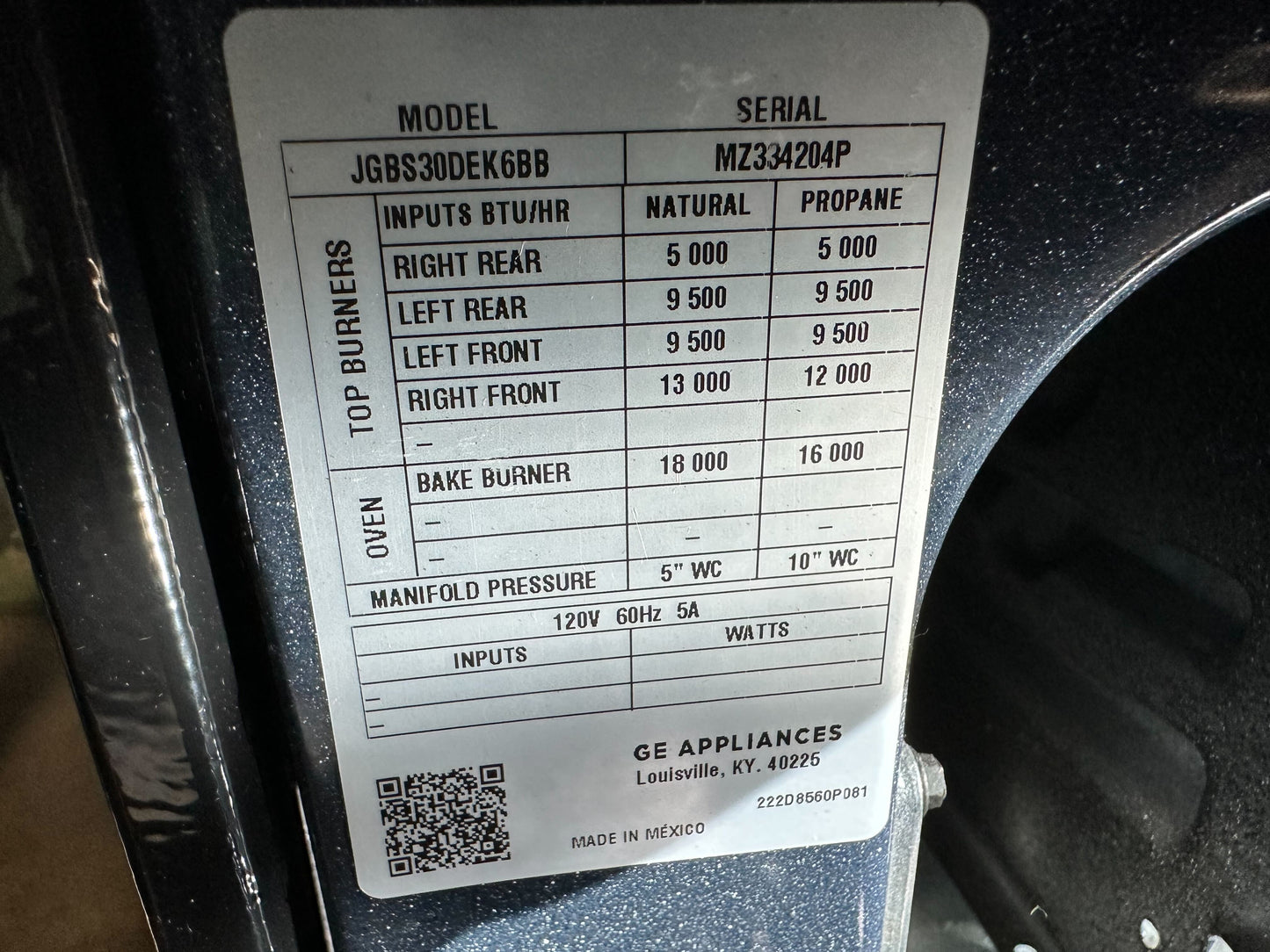 GE 30 in. 4.8 cu. ft. Freestanding Gas Range in Black JGBS30DEK6BB MSRP $578