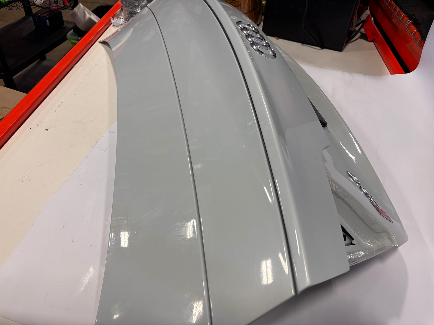 TRUNK LID TAIL GATE ASSEMBLY W/ELECTRIC SPOILER OEM 13-15 AUDI RS5 8T