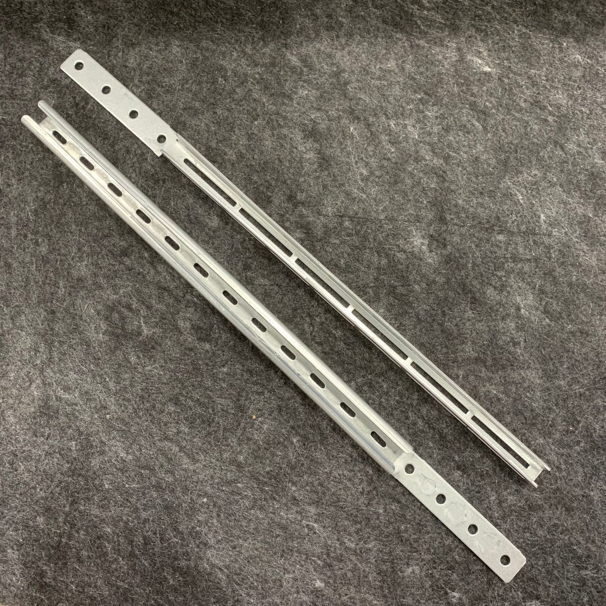 Steel Telescoping Bracket