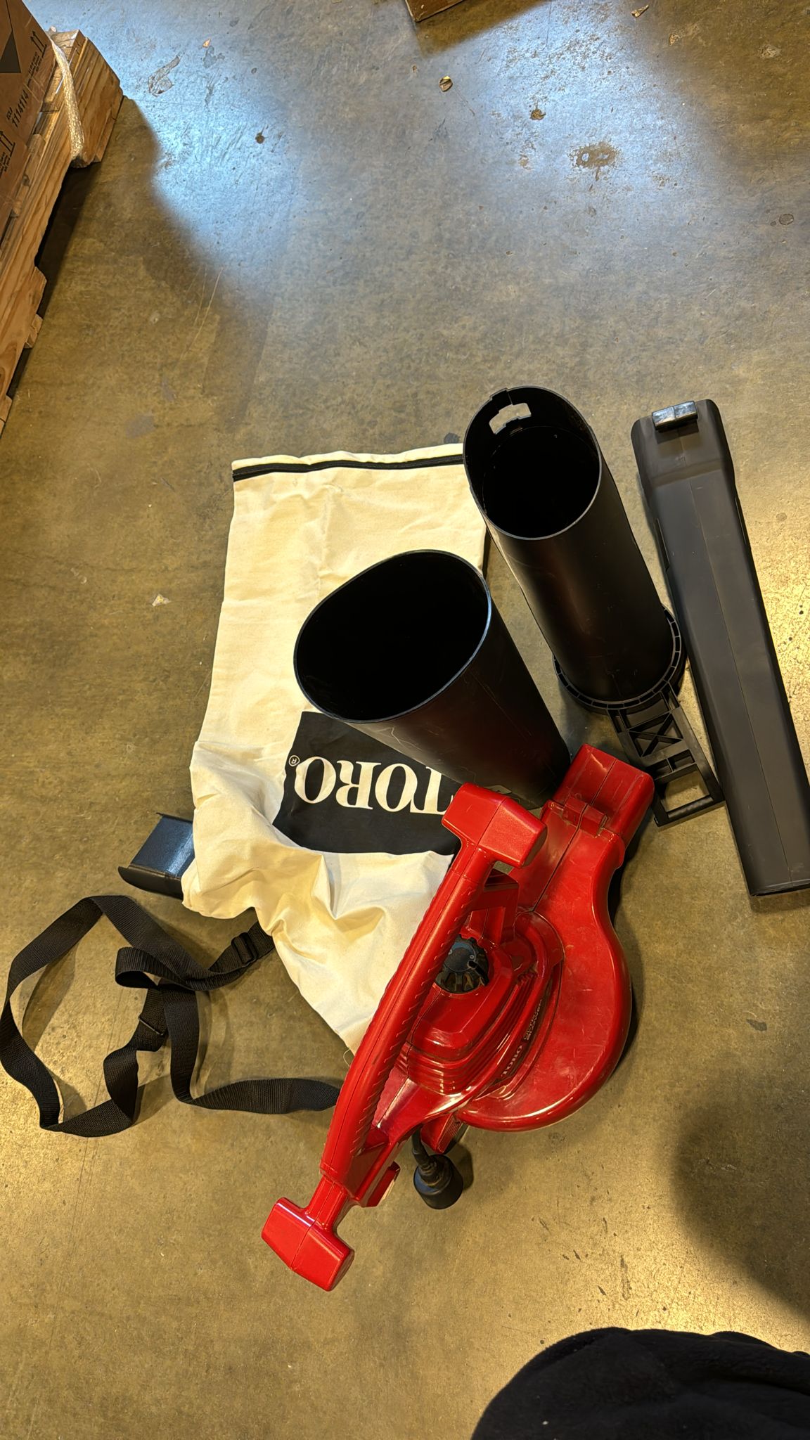 Ultra 260 MPH 340 CFM Electric 12 Amp Blower/Vacuum/Mulcher (MISSING PARTS)