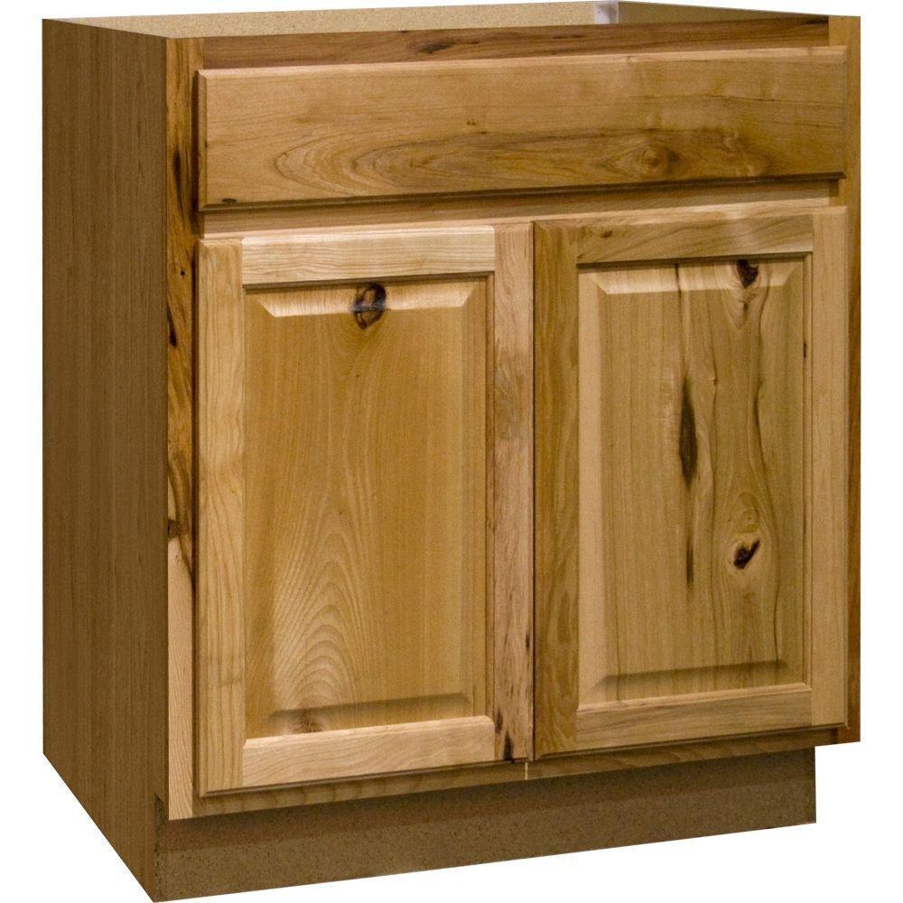 30x34.5x24 in. Hampton Base Cabinet with Ball-Bearing Drawer Glides in Natural Hickory