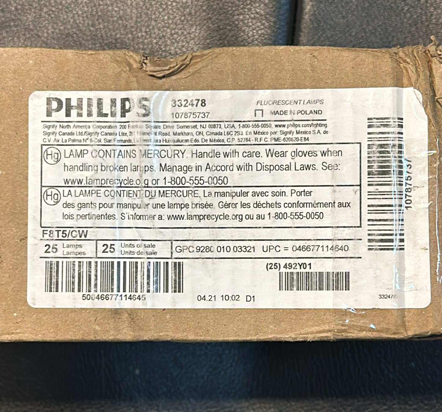 Philips Fluorescent Light Bulb (332478) 8 watt - 12" - T5 - Miniature Bi-Pin (G5) Base - 4,100K - Cool White