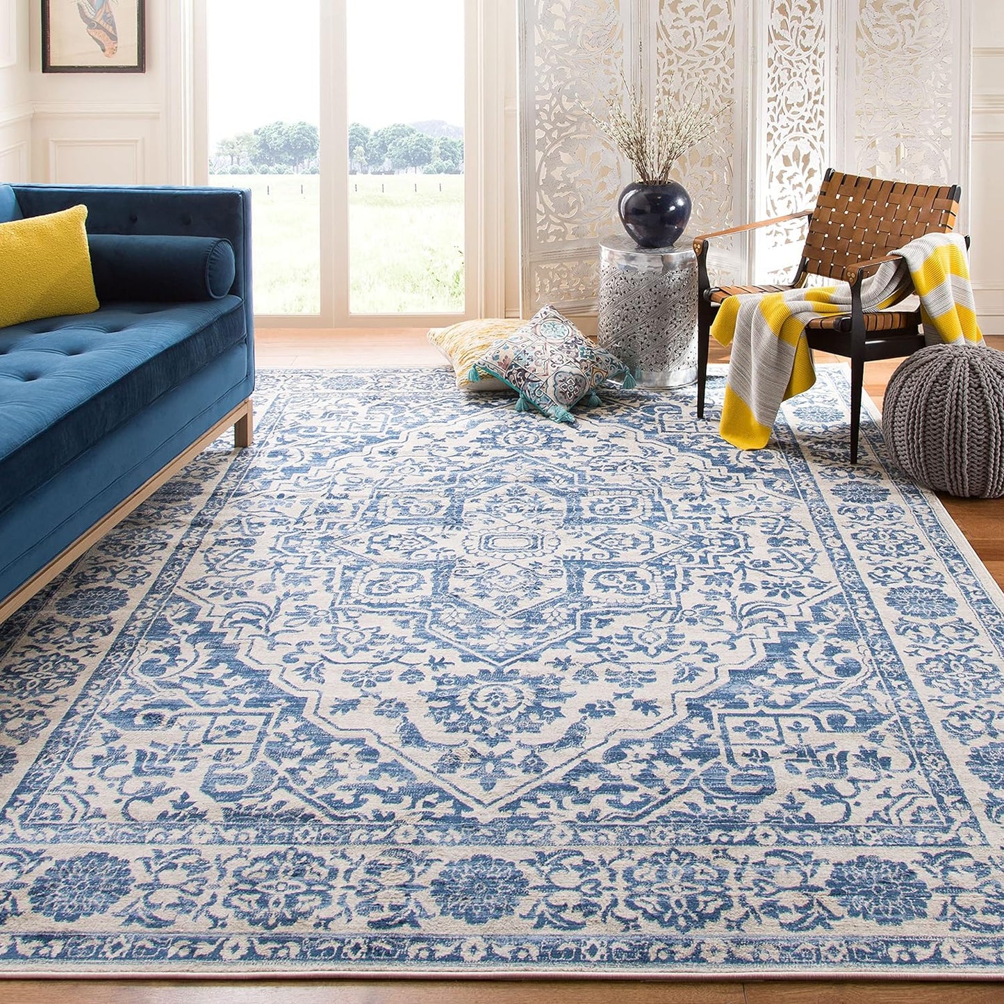 SAFAVIEH Brentwood Collection Area Rug - 8' x 10', Navy & Light Grey, Medallion Distressed Design ‎BNT832M-8