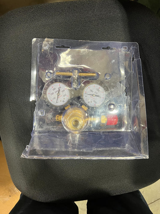 Uniweld RHP400 Nitrogen Regulator from 20 to 400 psi