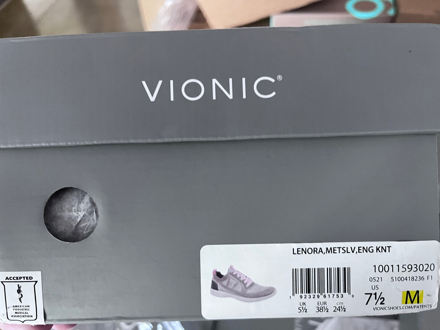 Vionic LENORA0207.5M LENORA METALLIC Silver 7.5 M