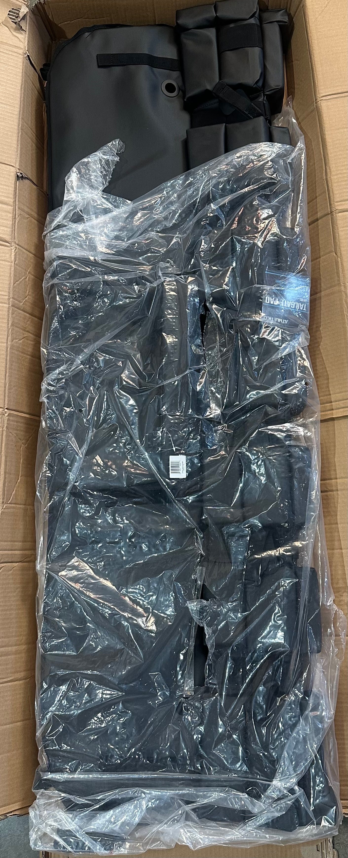 Athletico Tailgate Pad