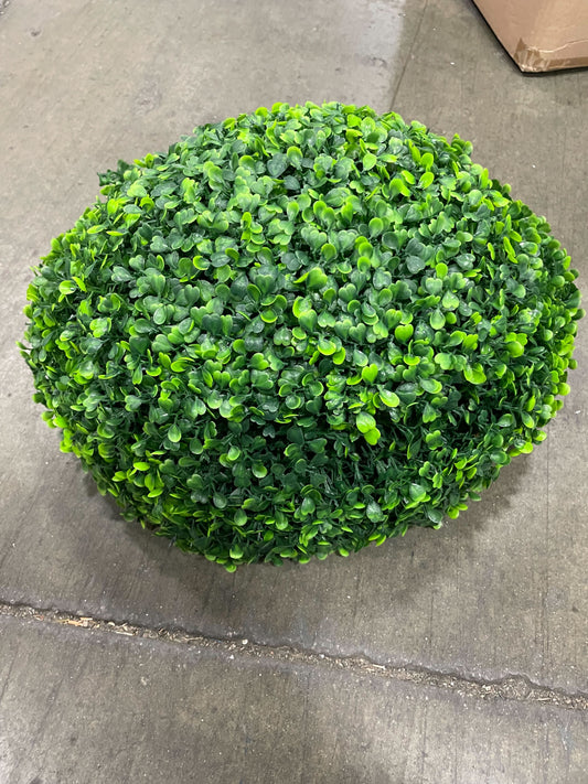 2 PCS 15.7 Inch Artificial Boxwood Balls Topiary - UV Protected 4 Layers Faux Plants Decorative Balls for Indoor, Outdoor, Garden, Wedding, Balcony, Backyard and Home Decor