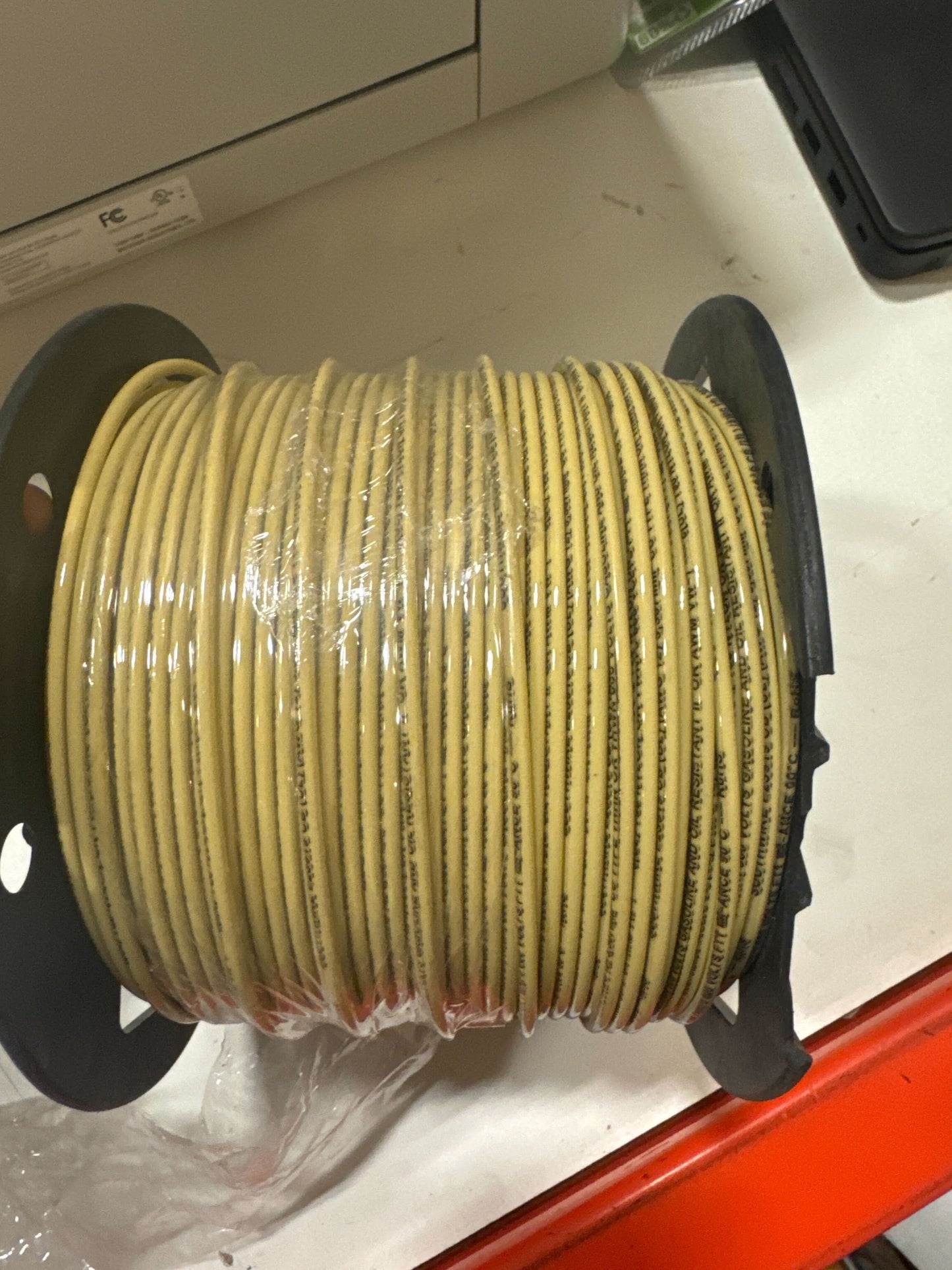 12yel-Solx500 Thhn Single Wire