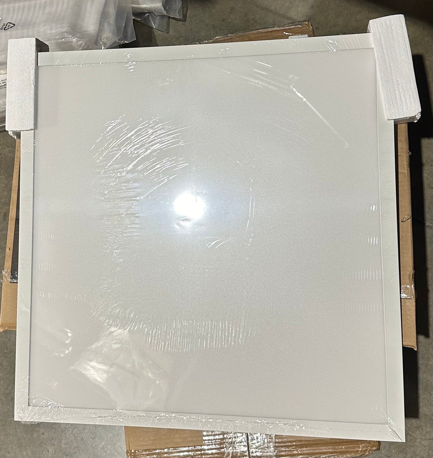 COOPER Lighting Solutions Metalux 22FP4240C 2' x 2' General LED Panel