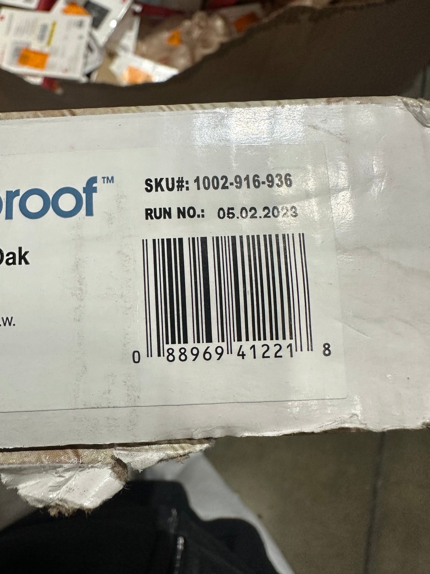 LifeProof Chiffon Lace Oak 22 MIL x 8.7 in. W x 48 in. L Click Lock Waterproof Luxury Vinyl Plank Flooring (20.1 sqft/case)