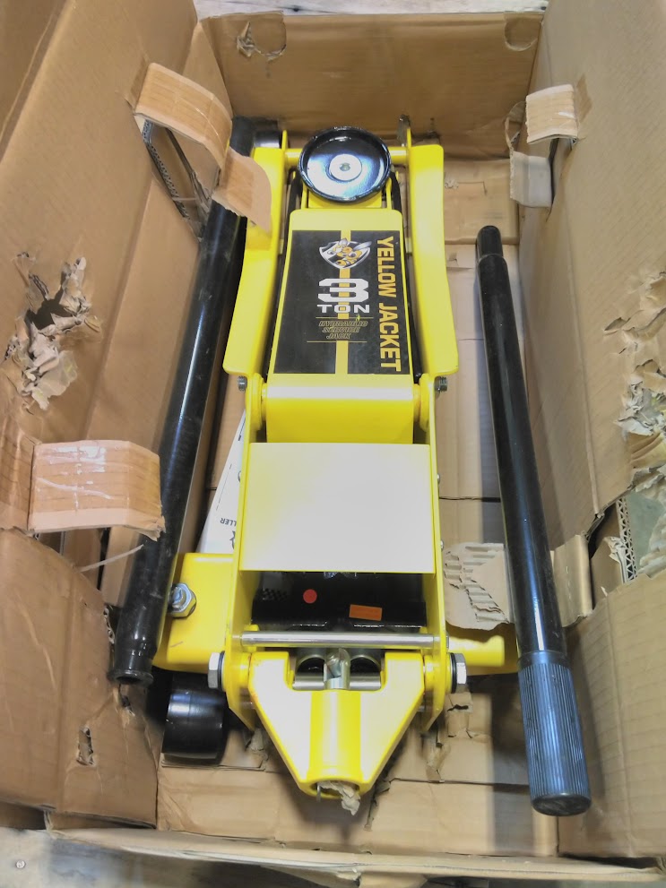 YELLOW JACKET 3 Ton Hydraulic Floor Jack Dual Pump for Quickly Car Lift, Low Profile Service Jack, 6600 lb Capacity