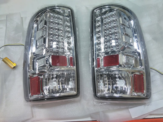 2000-06 Chevy/GMC Suburban/Tahoe/YukonXL/Denali Chrome/Clear LED Tail Lights