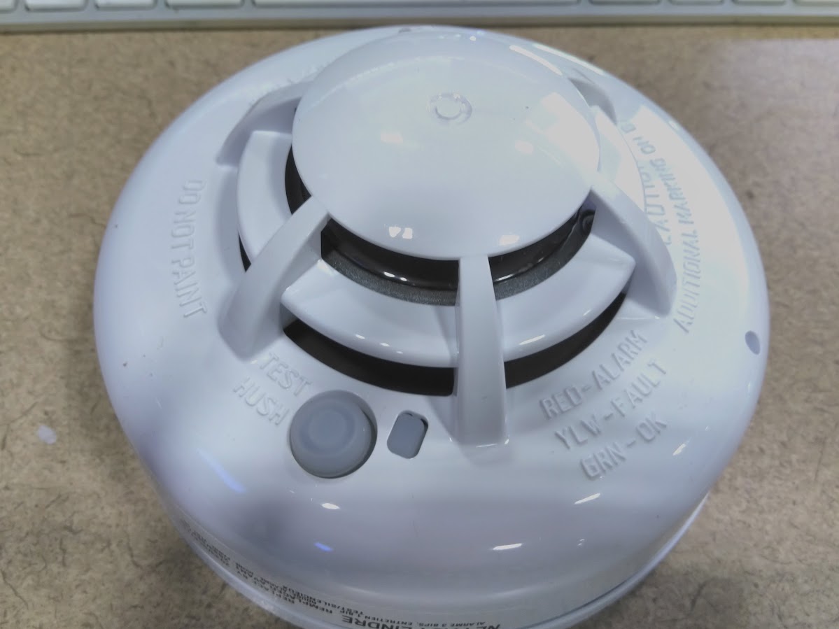 Qolsys QS5110-840 QOLSYS IQ Wireless Smoke and Heat Detector