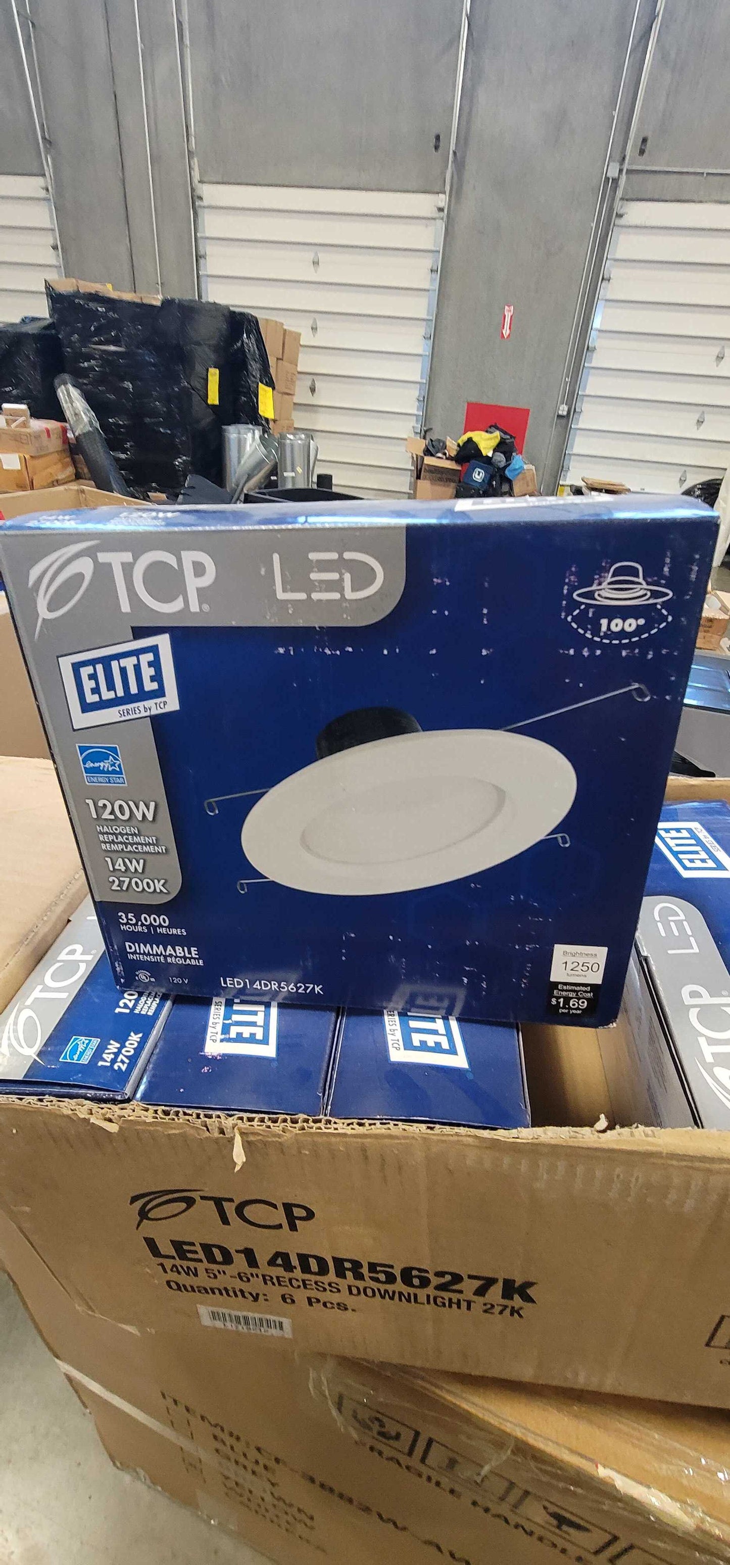 L11DR56D3527K95  TCP LED ELITE 11W DR56 DIM 2700K HI CRI 6 PCS. 700 LUMENS 100° 35,000 HOURS