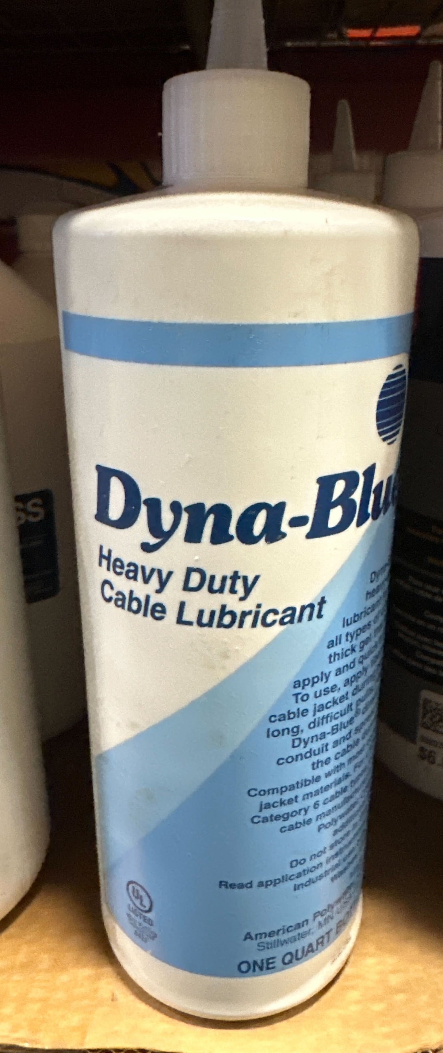 D-35 Heavy-Duty Cable Lubricant 1 qt Squeeze Bottle Light Blue Dyna-Blue