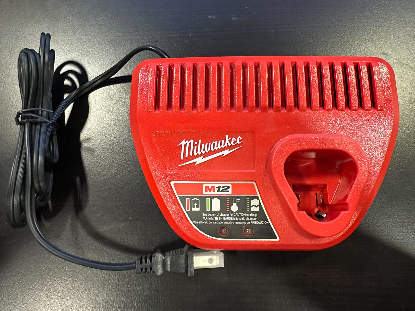 Milwaukee M12 12-Volt Lithium-Ion Battery Charger 48-59-2401