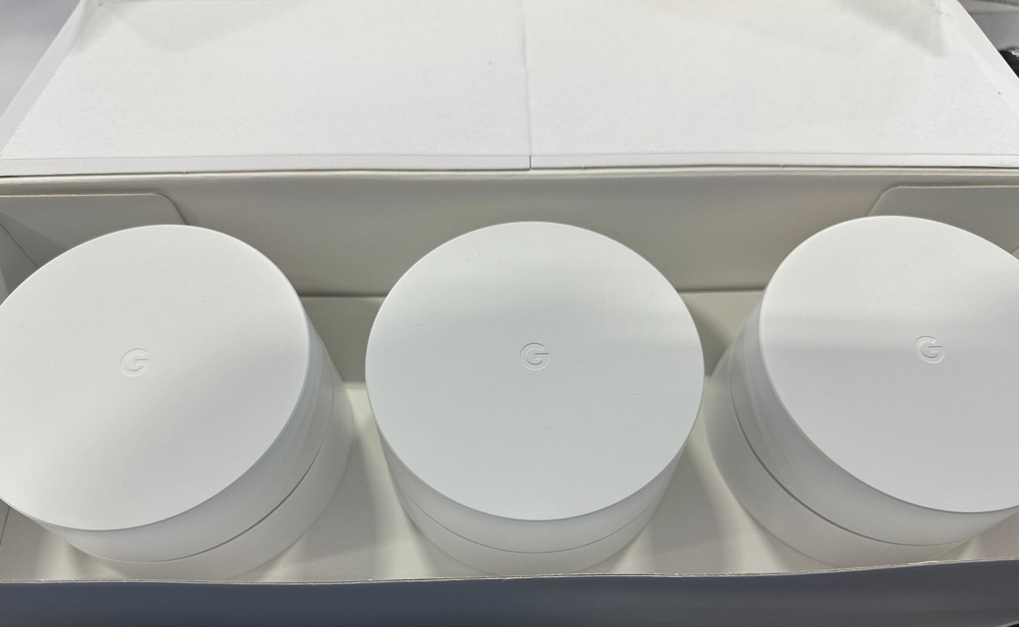 Google Wifi - AC1200 - Mesh WiFi System - Wifi Router - 4500 Sq Ft Coverage - 3 pack Open Box