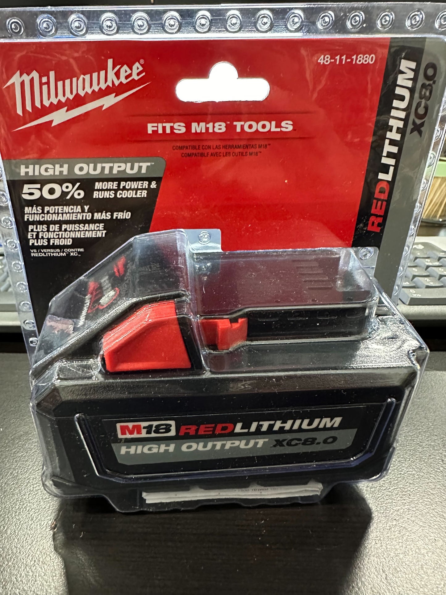 Milwaukee 48-11-1880 M18 REDLITHIUM HIGH OUTPUT 18v 8.0 Ah Lithium-Ion Battery Pack