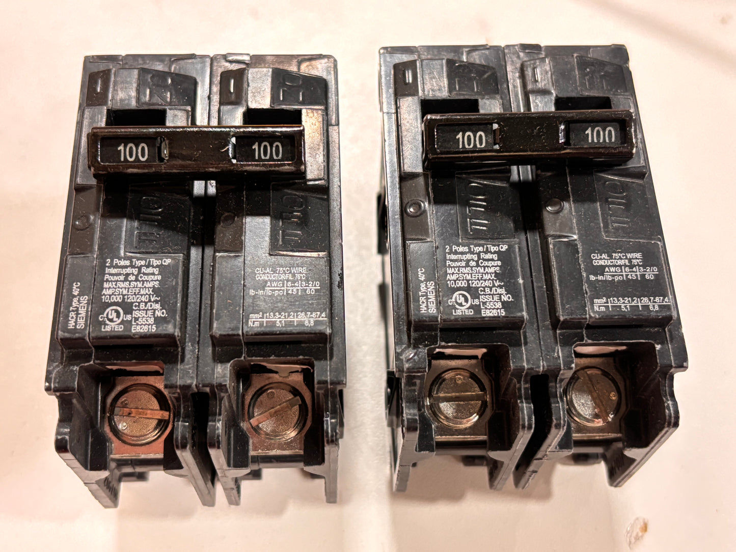 Siemens Q2100_2PK 100 Amp Double Pole Type QP Circuit Breaker