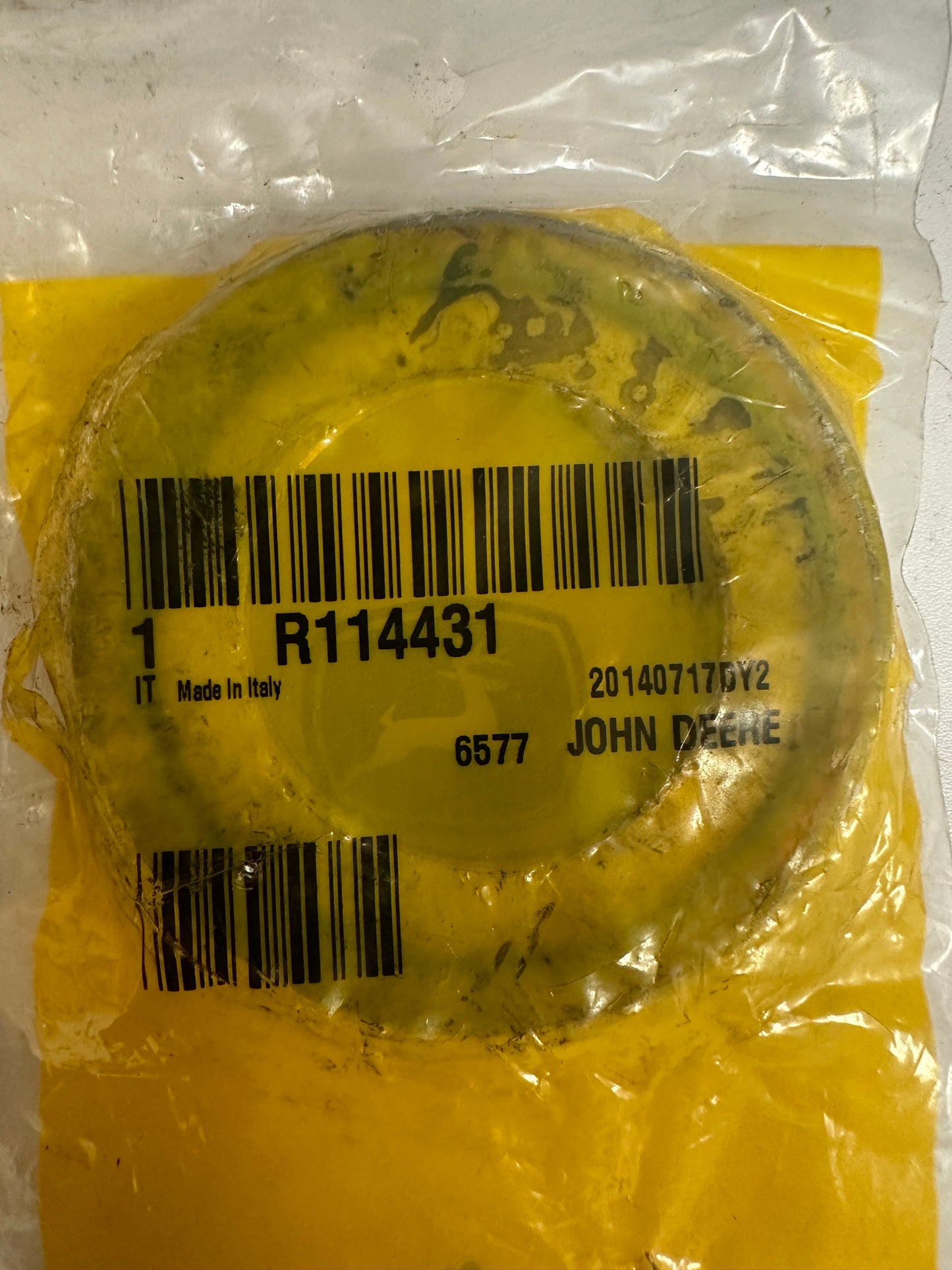 JOHN DEERE R114431 Spacer