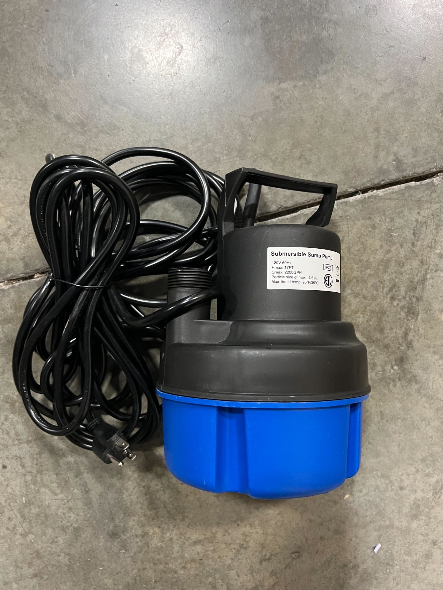 Submersible Water Pump, 2060GPH 1/2HP Portable Sump Pump for Pool Draining