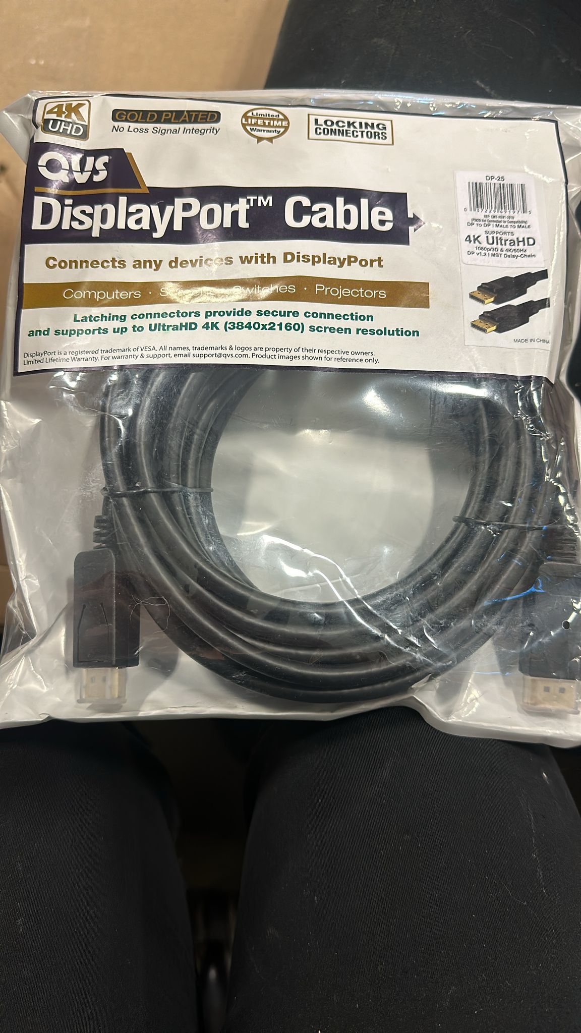 QVS 25-Feet M/M DisplayPort Cable with Latching Connectors (DP-25)