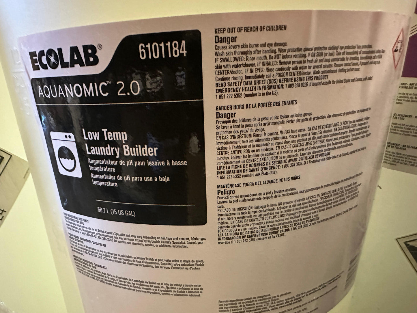 EcoLab 6101184 Aquanomic 2.0 Low Temp Laundry Builder 15 Gallon Jug New