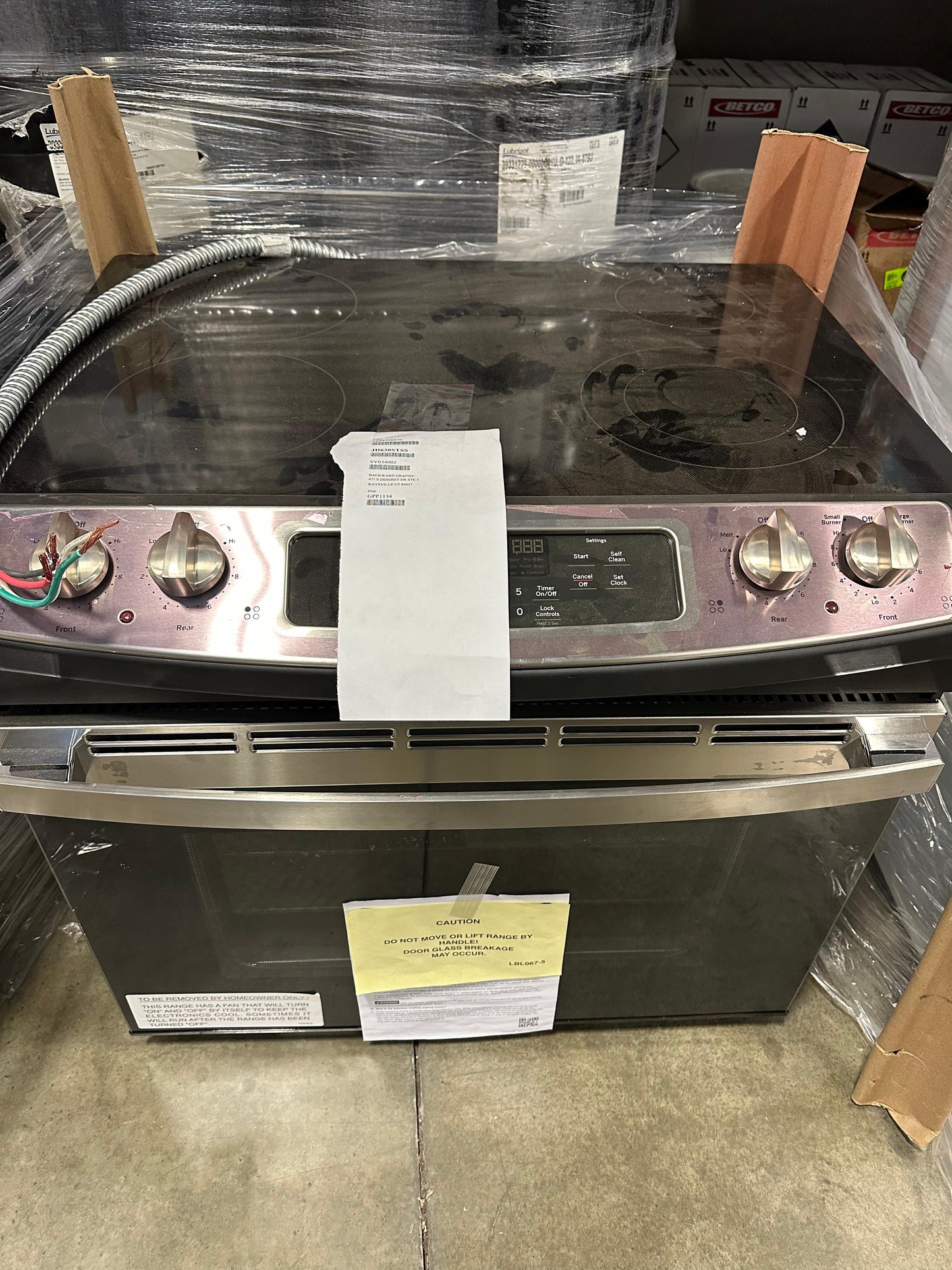 GE® 30" Drop-In Electric Range JD630STSS