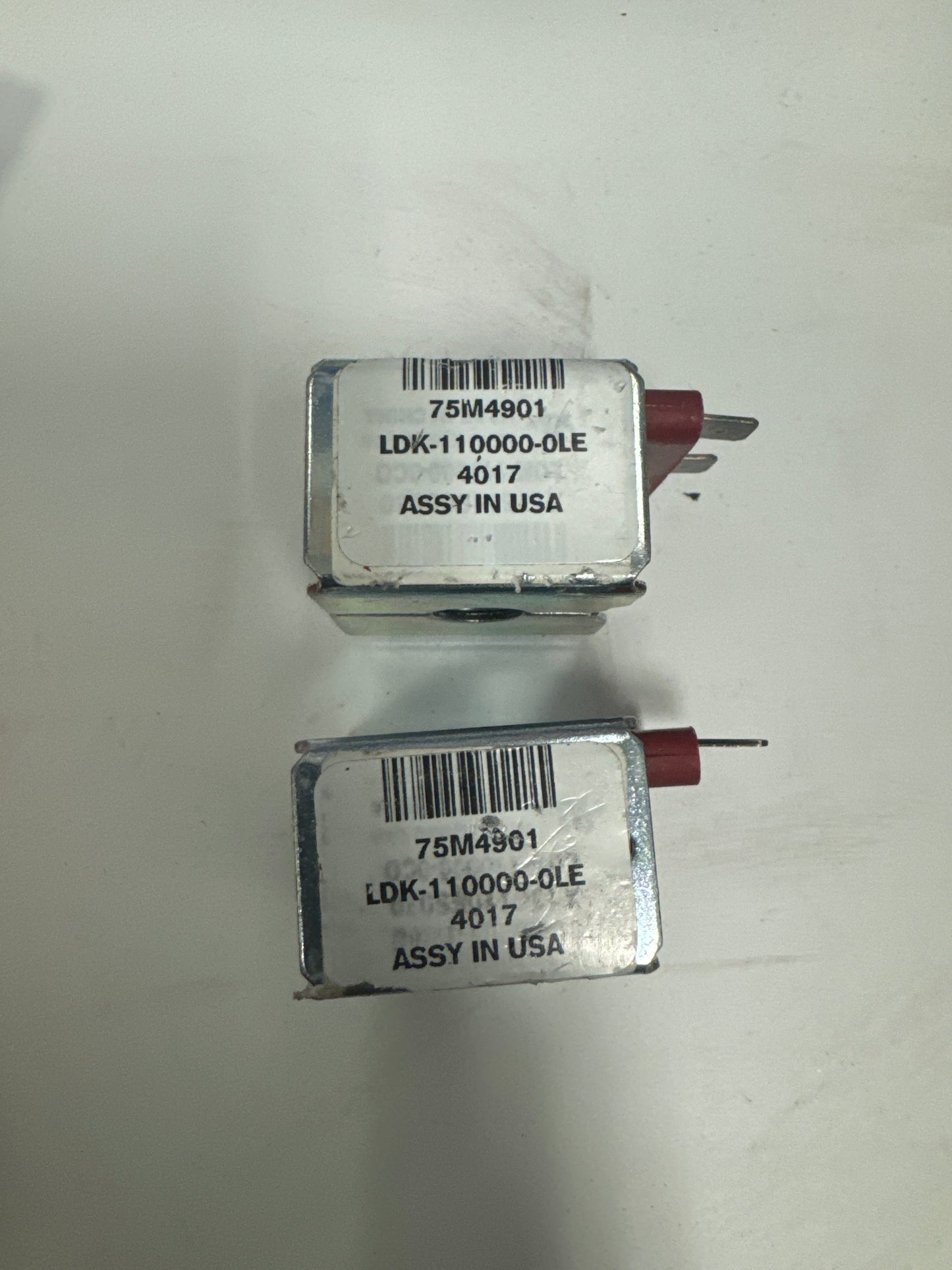 2ea LENNOX SOLENOID COIL PN#75M4901 LDK-110000-0LE 4017