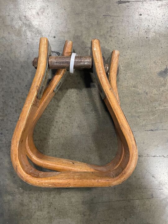 Weaver Leather Wooden Deep Roper Stirrups 2in Trea