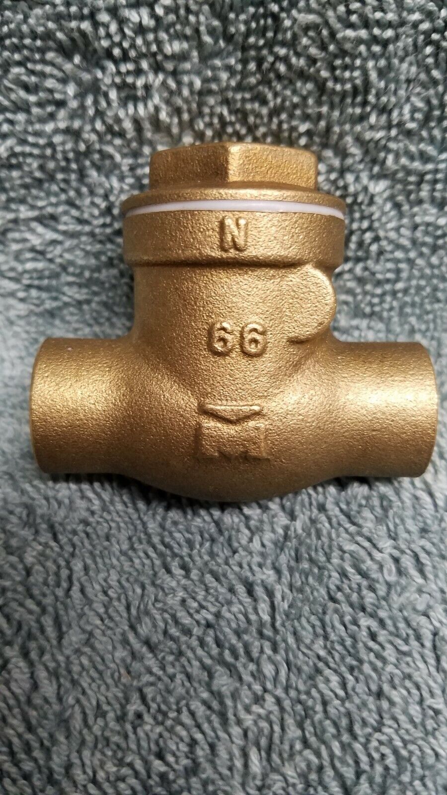 Valve anti-retour oscillante, 1/2" sueur, laiton massif par Mueller 101-503NL